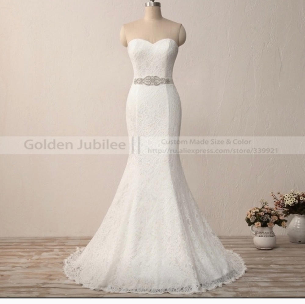 Elegant White Wedding Dress